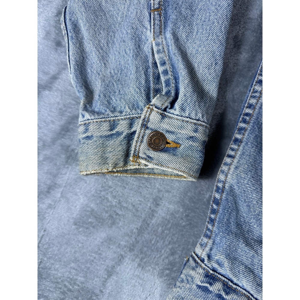 Mens 90s Vintage Levis Light Wash Distress Denim Trucker Jacket Blue Size Large - Picture 3 of 13